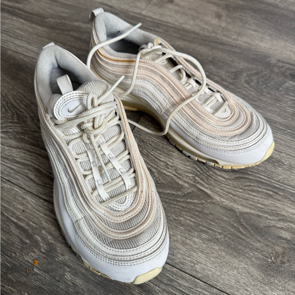 Nike White and Cream Sneakers Women’s Size 9